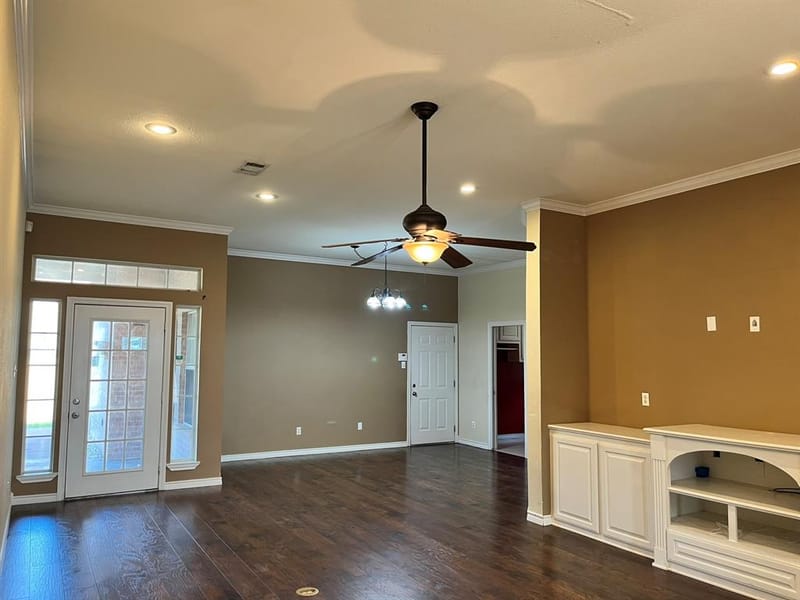 2700 Boyd Street, Ennis TX 75119 - Photo 8
