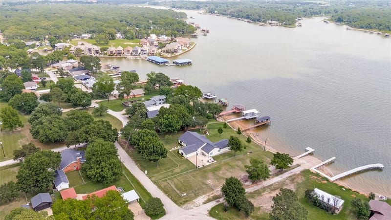 101 Veterans Lane, Gun Barrel City TX 75156 - Photo 24