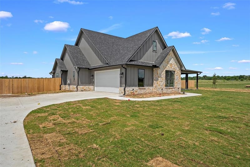 407 Lacek Mill Road, China Spring TX 76633 - Photo 3