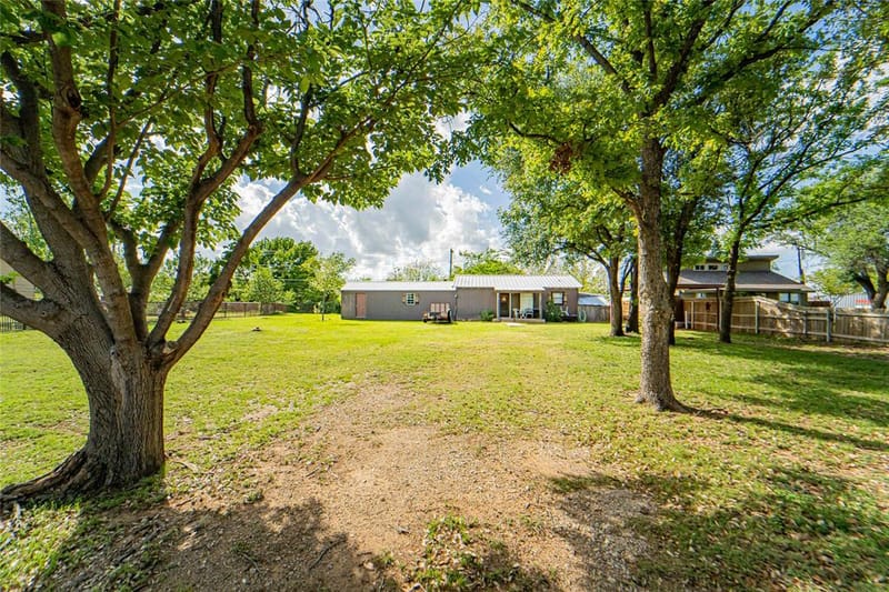 125 Water District Road 214, Breckenridge TX 76424