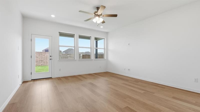 818 Antioch Drive, Princeton TX 75071 - Photo 12