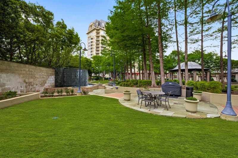 3401 Lee Parkway # 402, Dallas TX 75219 - Photo 22