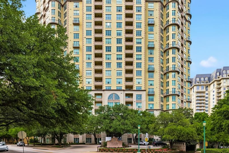 3401 Lee Parkway # 402, Dallas TX 75219 - Photo 20
