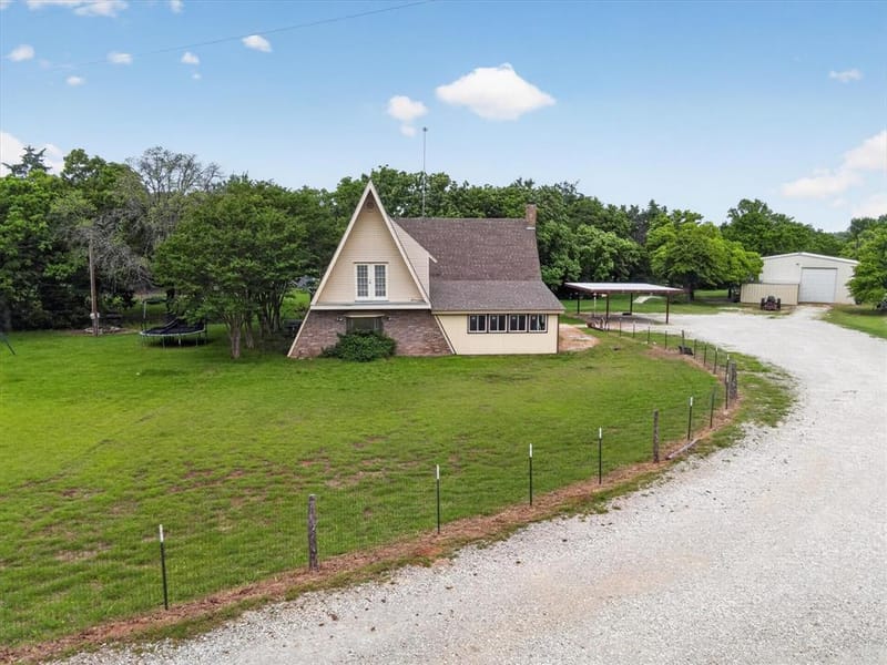 1276 County Road 1480, Alvord TX 76225 - Photo 2