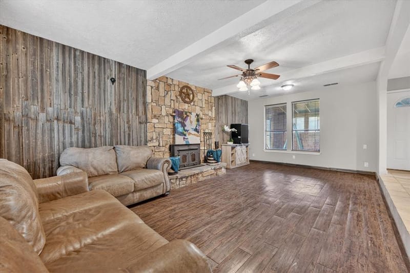 1276 County Road 1480, Alvord TX 76225 - Photo 11