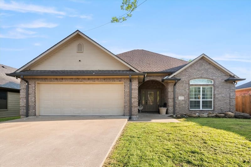 2629 Fish Tank Road, Corsicana TX 75110