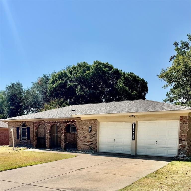 606 Pepperidge Court, Arlington TX 76014