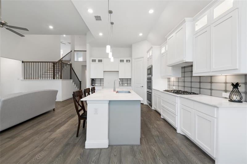 8227 Vitex Avenue, Dallas TX 75252 - Photo 4
