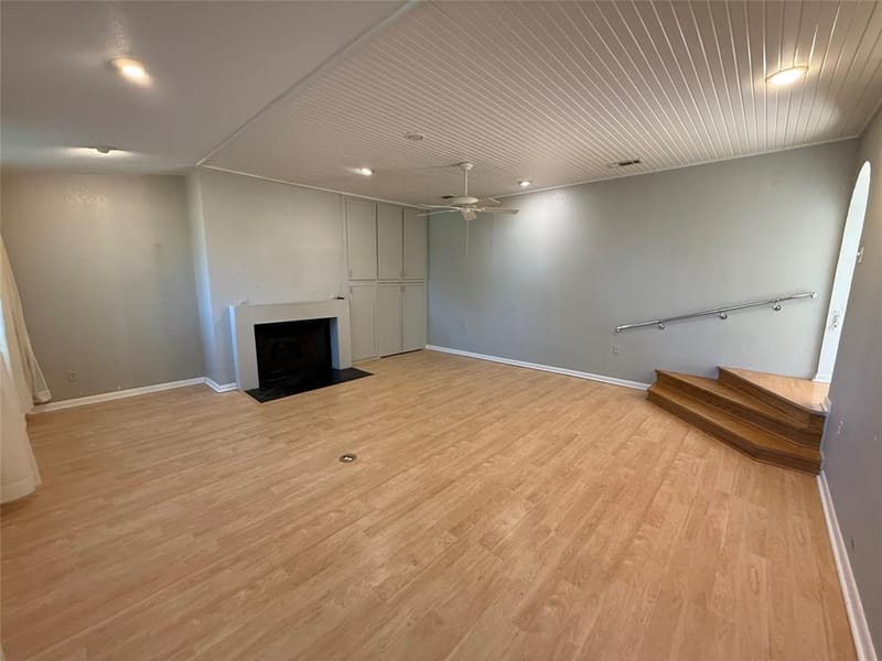 2200 Agnew Street, Bonham TX 75418 - Photo 3