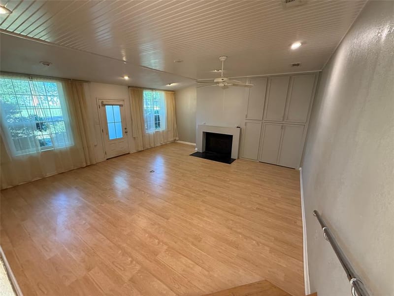 2200 Agnew Street, Bonham TX 75418 - Photo 4