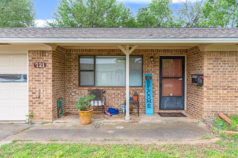 721 Water Crest Circle, Canton TX 75103 - Photo 2