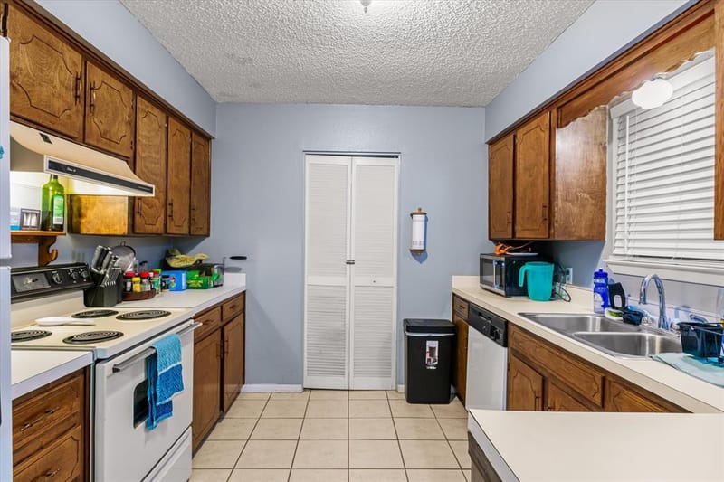 721 Water Crest Circle, Canton TX 75103 - Photo 6