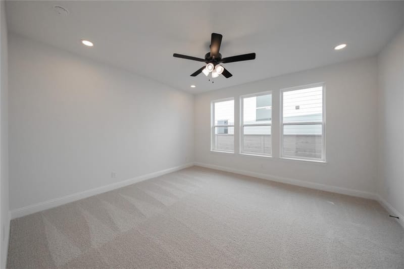 8716 Treeline Parkway, Justin TX 76247 - Photo 8