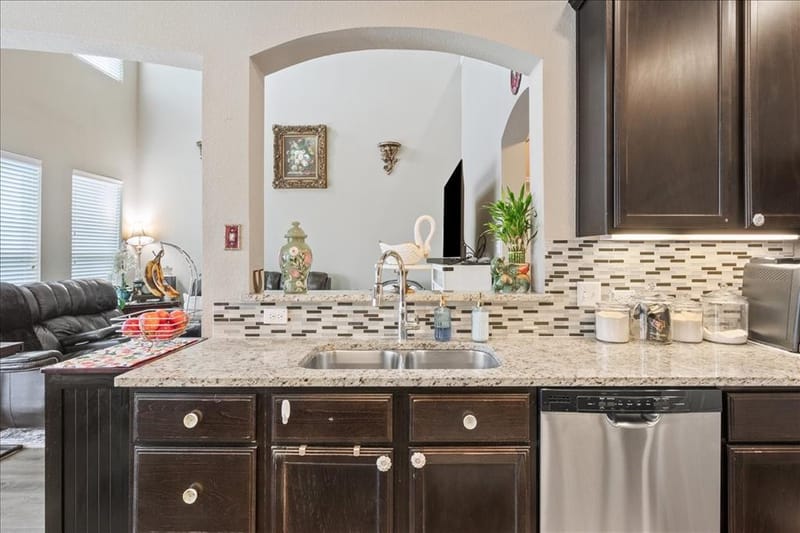 10205 Mickler Lane, Waco TX 76708 - Photo 14