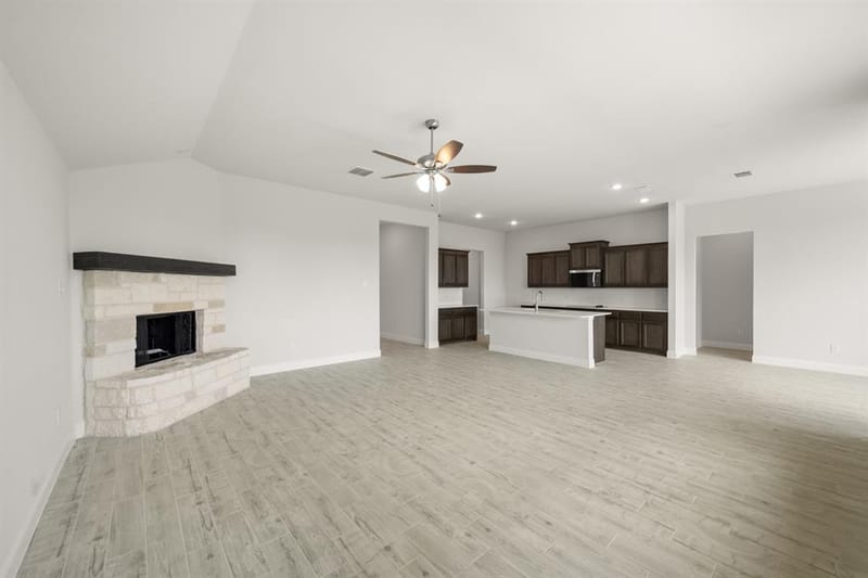 228 Shepards Street, Godley TX 76044 - Photo 17