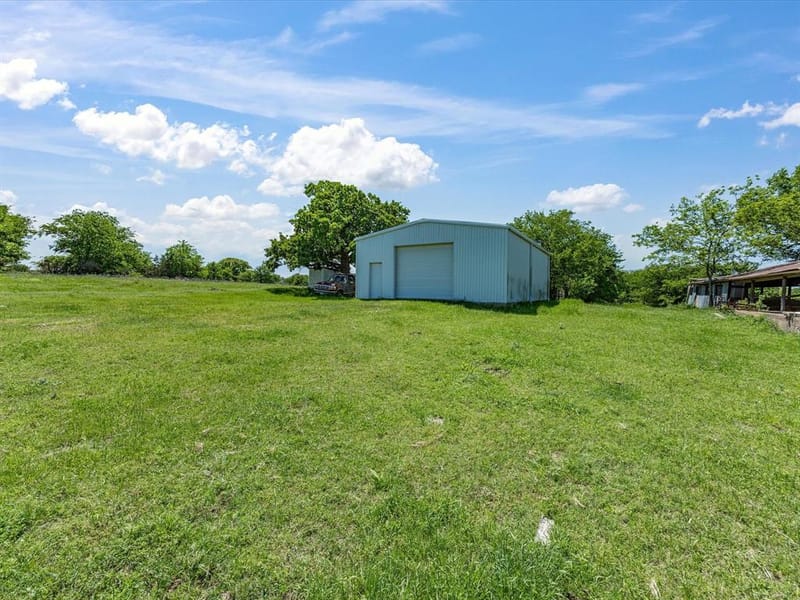 5444 Well Service Road, Bowie TX 76230 - Photo 28