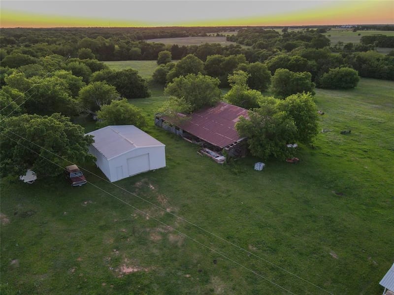 5444 Well Service Road, Bowie TX 76230 - Photo 10