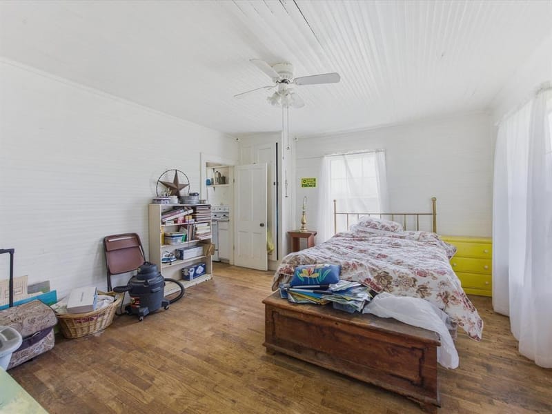 5444 Well Service Road, Bowie TX 76230 - Photo 19
