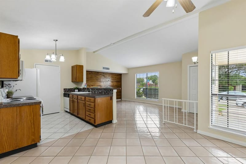4603 Nervin Street, The Colony TX 75056 - Photo 8