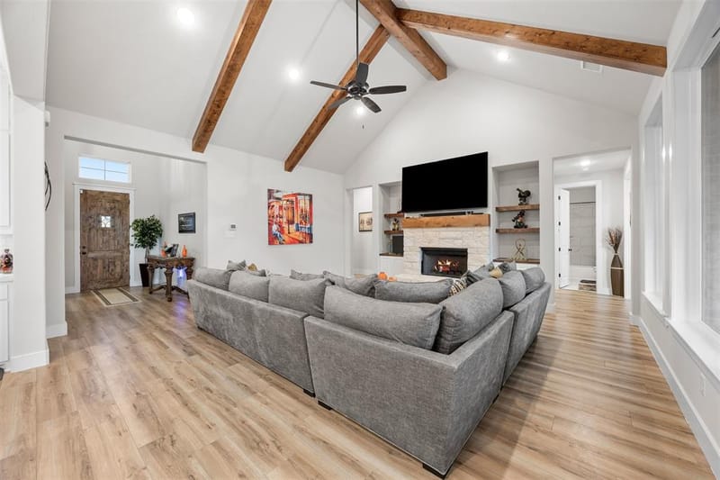 321 Rolling Meadows Drive, Waxahachie TX 75165 - Photo 7