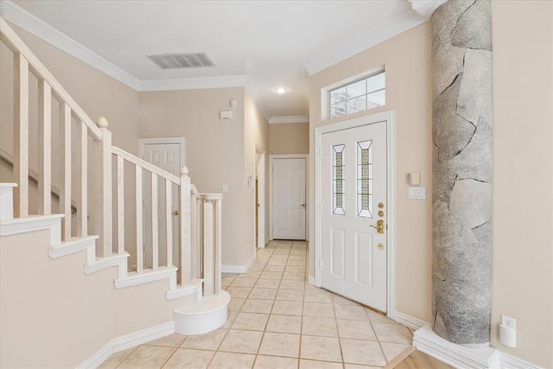 535 Lochngreen Trail, Arlington TX 76012 - Photo 5