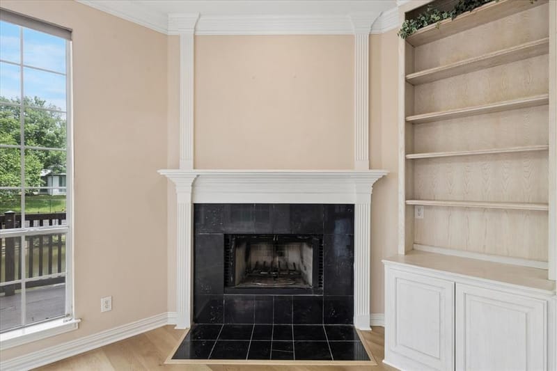 535 Lochngreen Trail, Arlington TX 76012 - Photo 9