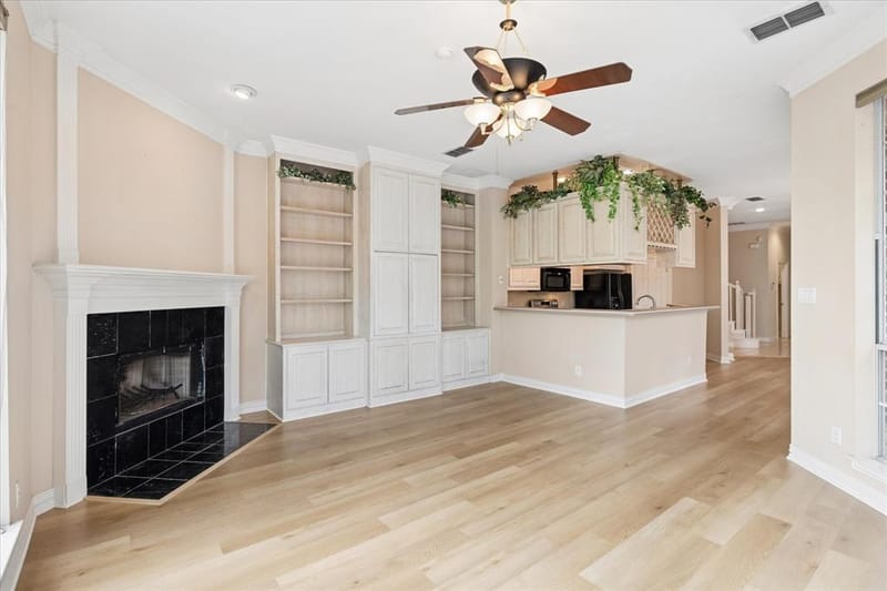 535 Lochngreen Trail, Arlington TX 76012 - Photo 10