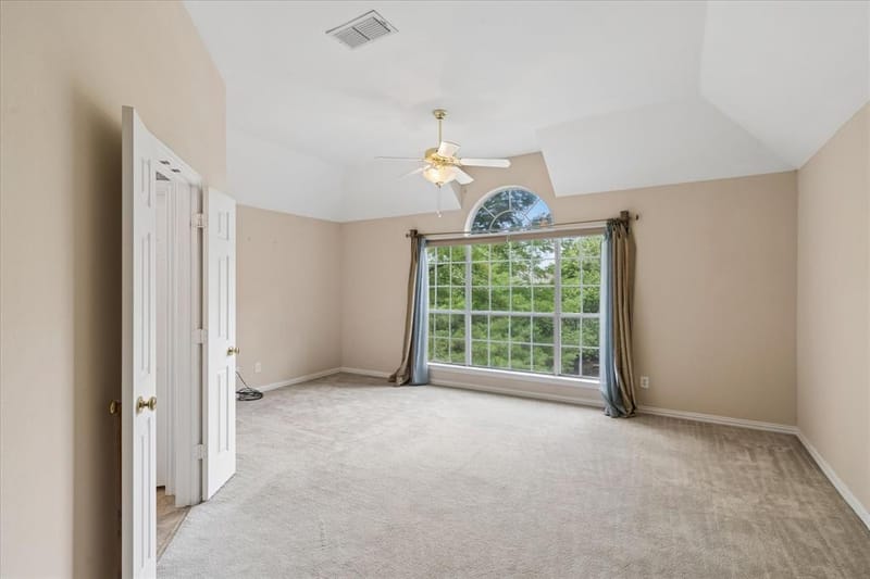 535 Lochngreen Trail, Arlington TX 76012 - Photo 14