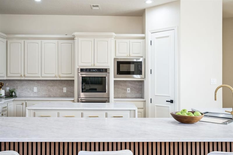 6303 Orchard Park Drive, Frisco TX 75034 - Photo 15