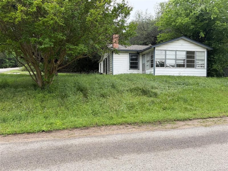 2604 Pinoak Street, Granbury TX 76048 - Photo 14
