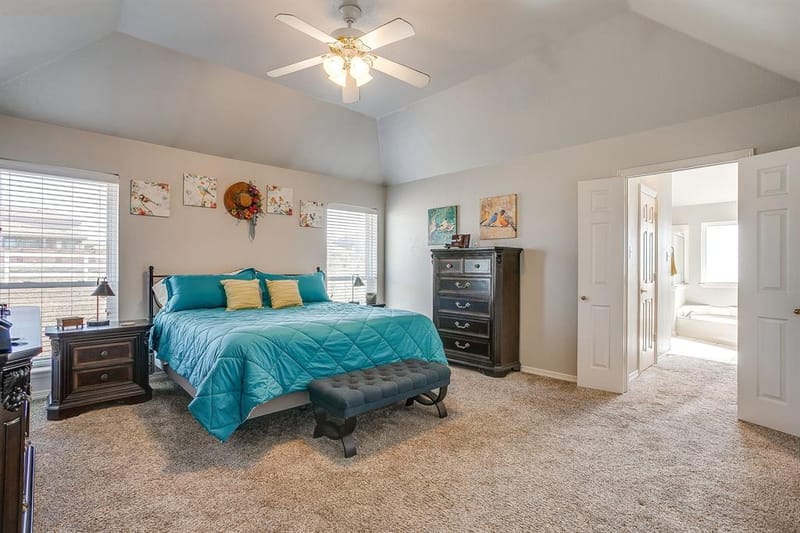 801 Creek Hollow Lane, Fort Worth TX 76131 - Photo 18