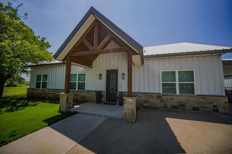 1201 Synterra Estates Loop, Jacksboro TX 76458 - Photo 2