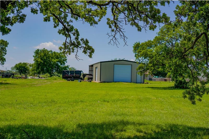 1201 Synterra Estates Loop, Jacksboro TX 76458 - Photo 9