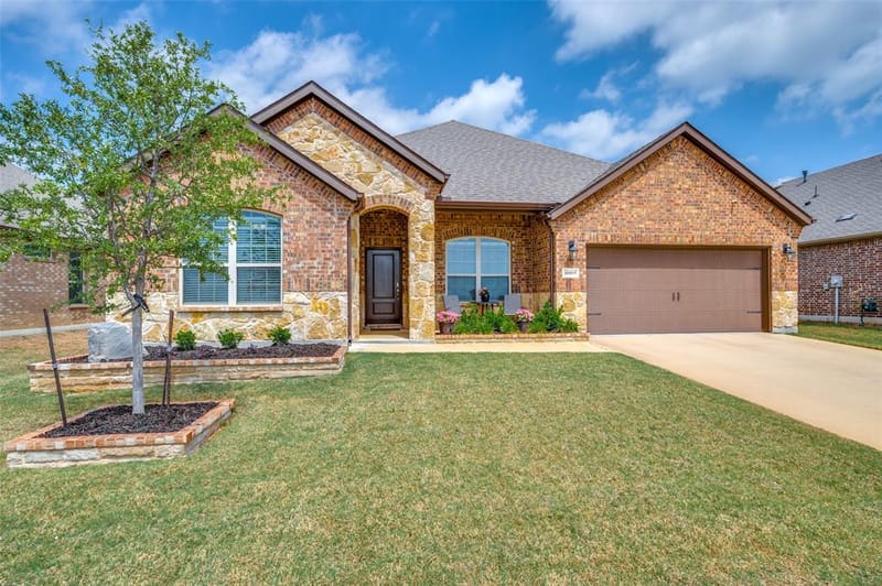 10509 Table Bluff Street, Aubrey TX 76227