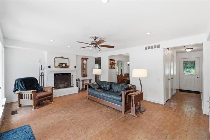 9432 Dixie Lane, Dallas TX 75228 - Photo 5