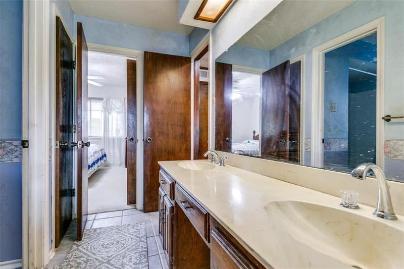 321 Kingsbridge Drive, Garland TX 75040 - Photo 20