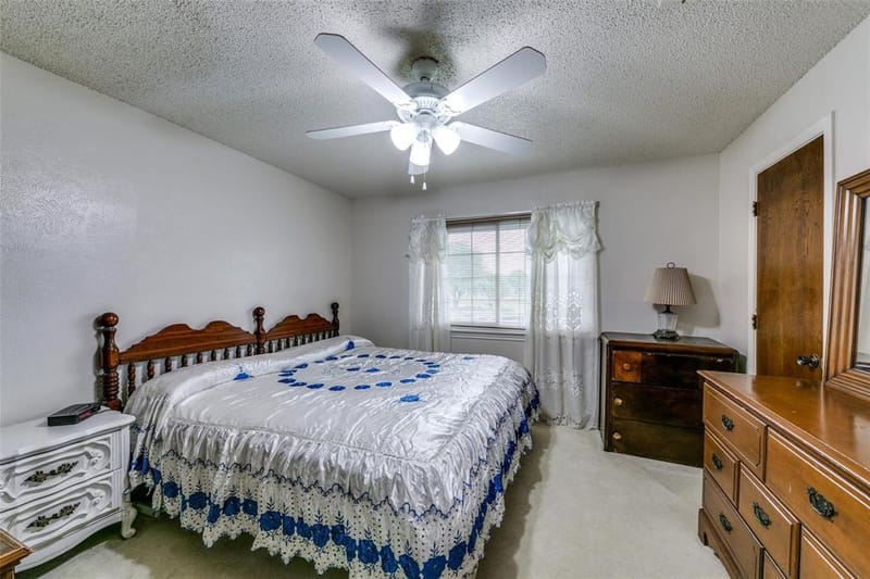 321 Kingsbridge Drive, Garland TX 75040 - Photo 21