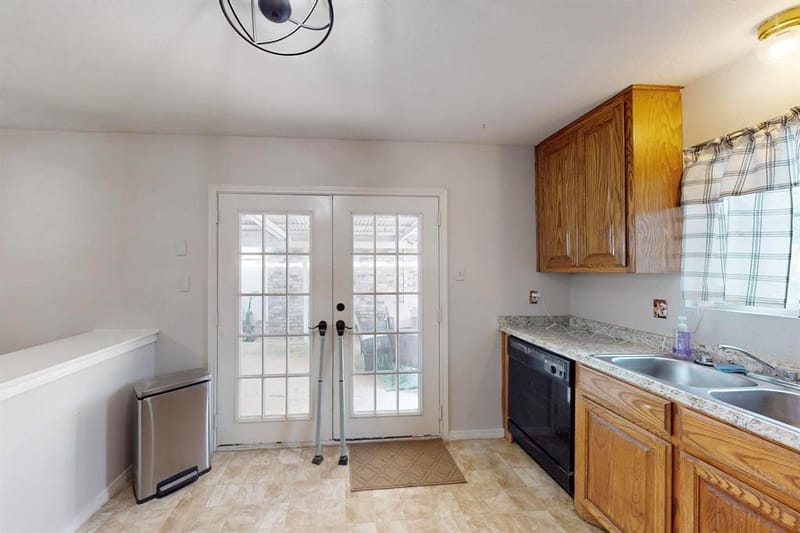 9945 Pack Saddle Trail, Fort Worth TX 76108 - Photo 17
