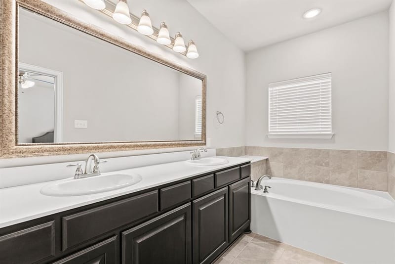 6817 Jade Drive, Greenville TX 75402 - Photo 22