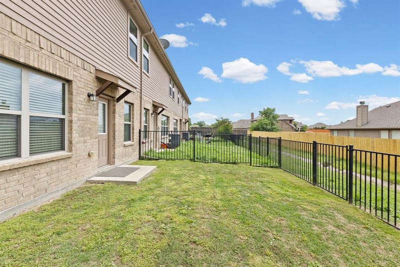 6817 Jade Drive, Greenville TX 75402 - Photo 31