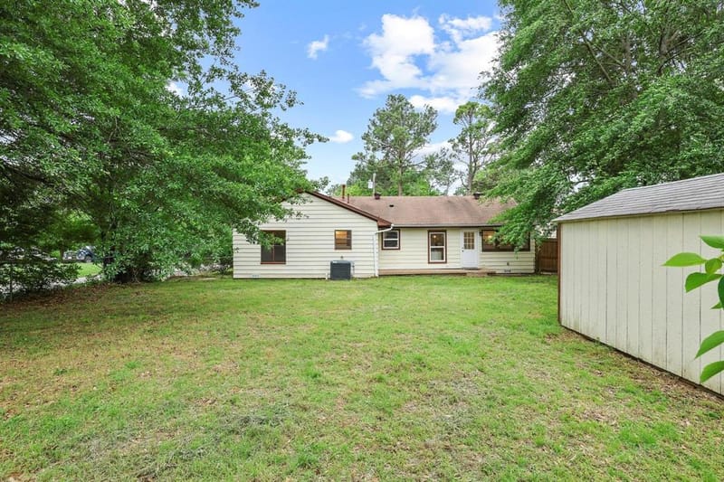 2401 Sunset Street, Denison TX 75020 - Photo 32