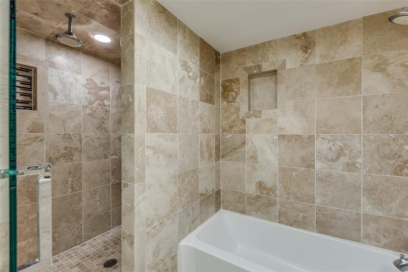 10201 Regal Oaks Drive # 204, Dallas TX 75230 - Photo 13
