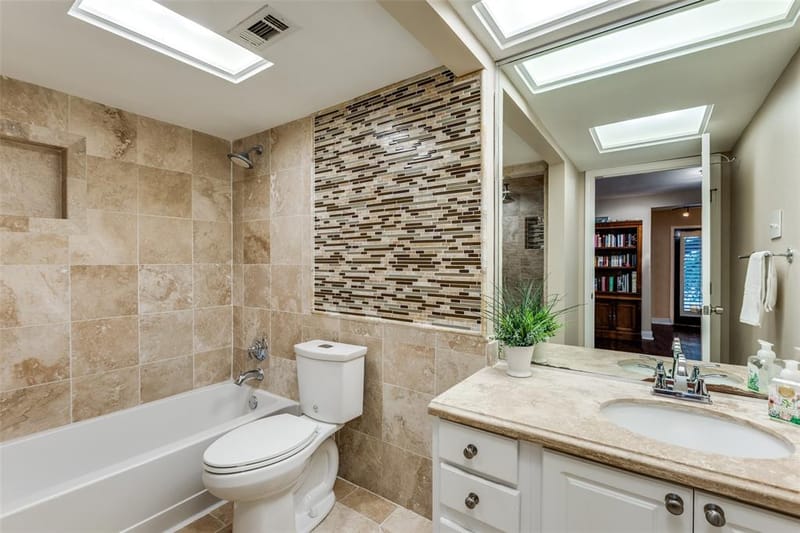 10201 Regal Oaks Drive # 204, Dallas TX 75230 - Photo 17