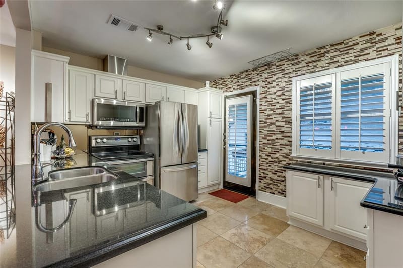 10201 Regal Oaks Drive # 204, Dallas TX 75230 - Photo 9