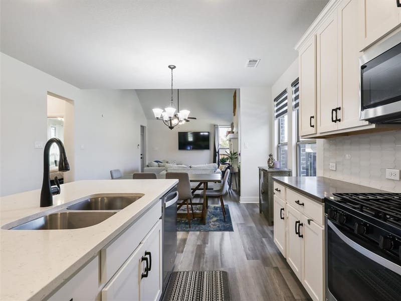 325 Mustang Draw Trail, McKinney TX 75071 - Photo 12