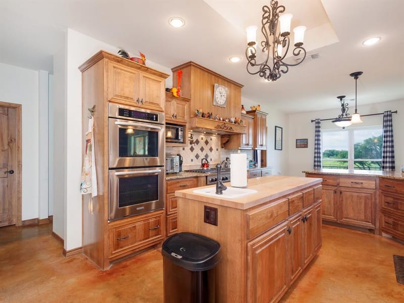 5615 County Road 153, Bangs TX 76823 - Photo 8