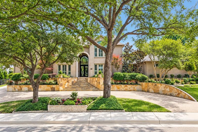 17704 Cedar Creek Canyon Drive, Dallas TX 75252 - Photo 4