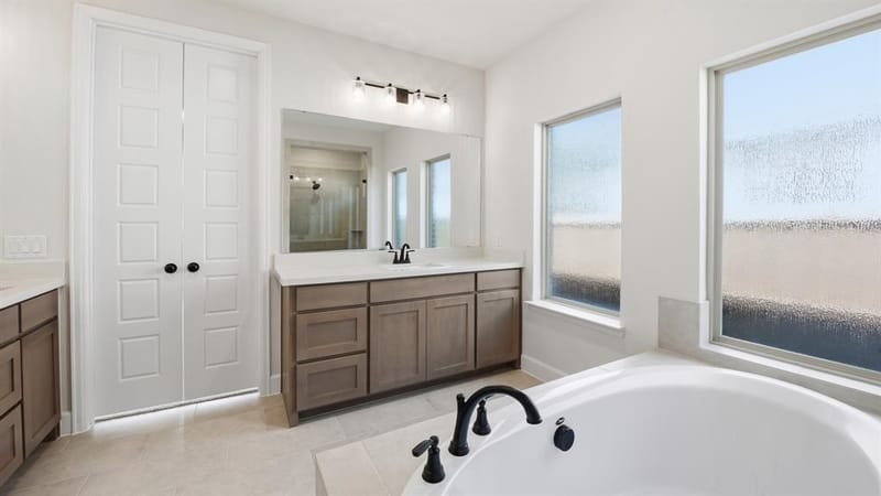 300 Spruce Brook Drive, McKinney TX 75071 - Photo 9