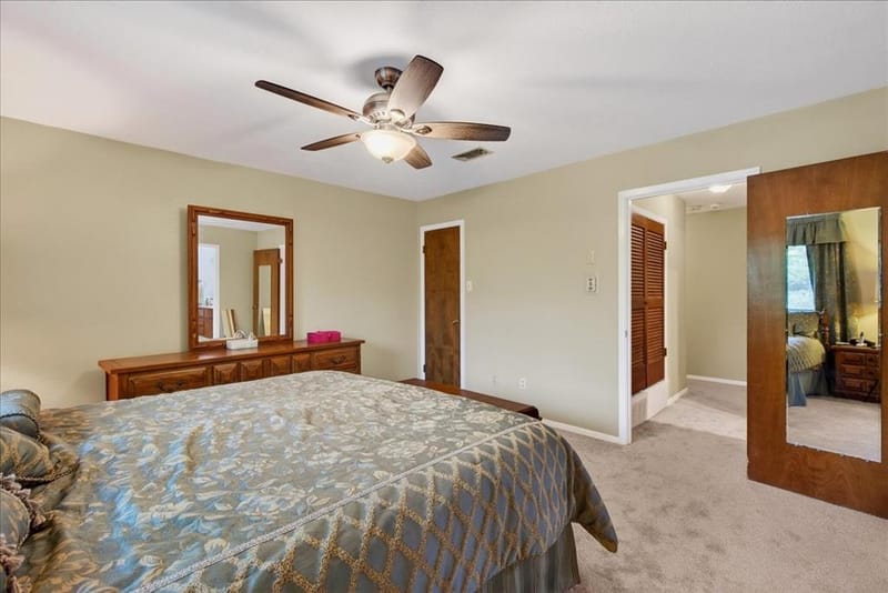 1808 E Cedar Elm Drive, Arlington TX 76012 - Photo 12