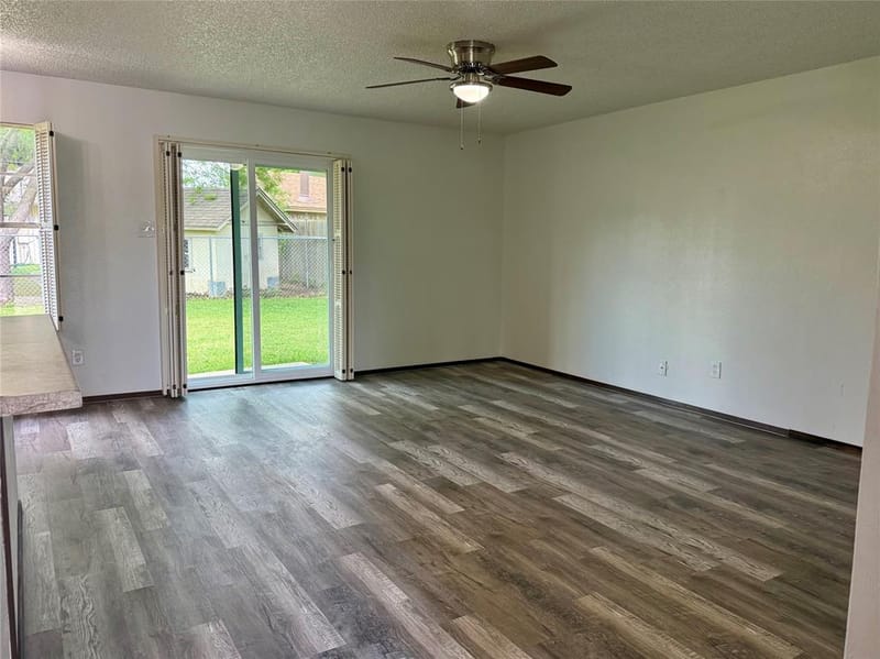 1001 Parkwood Court, Gainesville TX 76240 - Photo 6